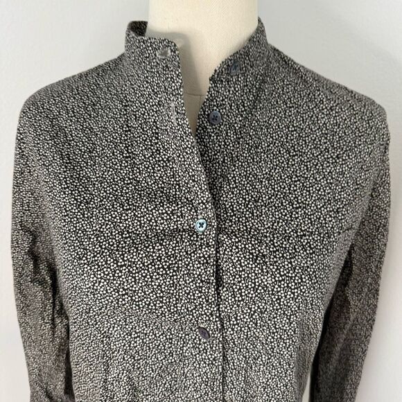 [Filson] Black & White Floral Button Down - Size Medium - Picture 2 of 5